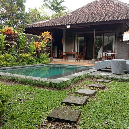 Dedik House Villa อูบุด ภายนอก รูปภาพ
