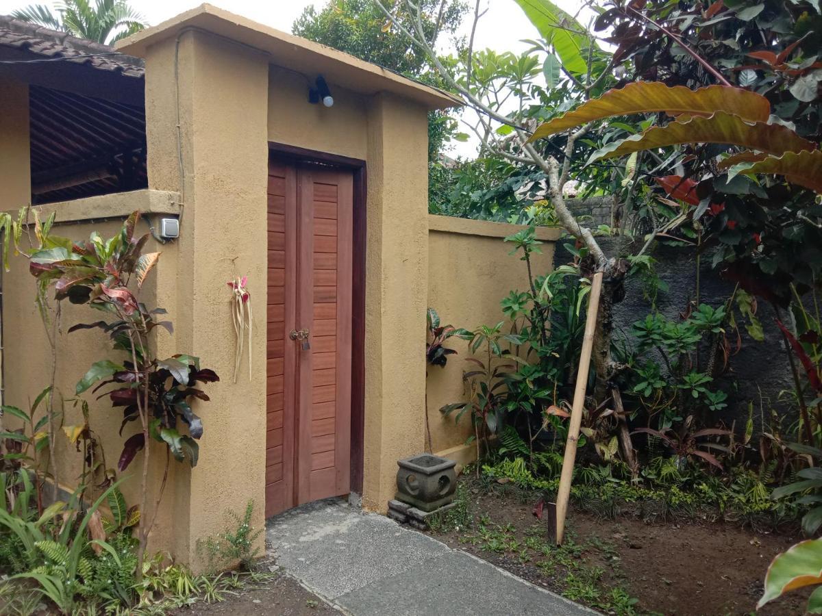 Dedik House Villa อูบุด ภายนอก รูปภาพ